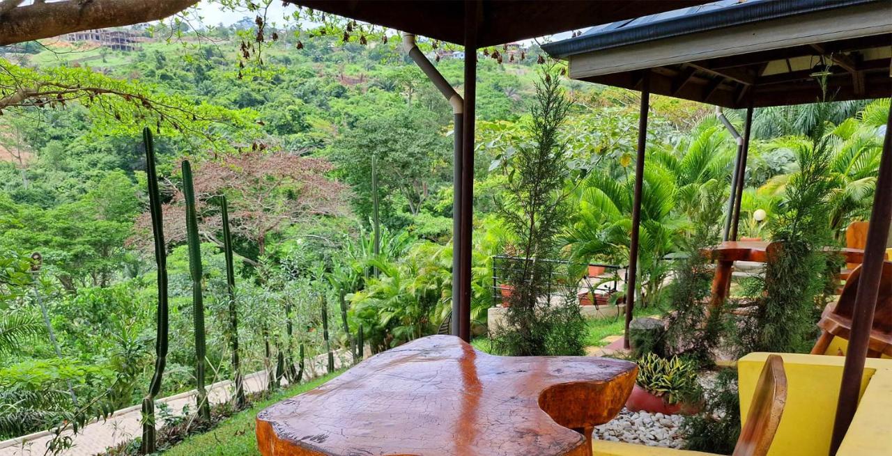 Cactus Creek Hotel Aburi Exterior foto